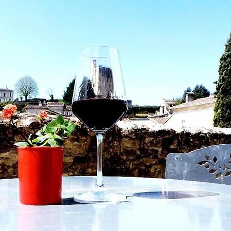 Les Nids De La Tour - Spa Prive - Wifi Saint-Émilion المظهر الخارجي الصورة
